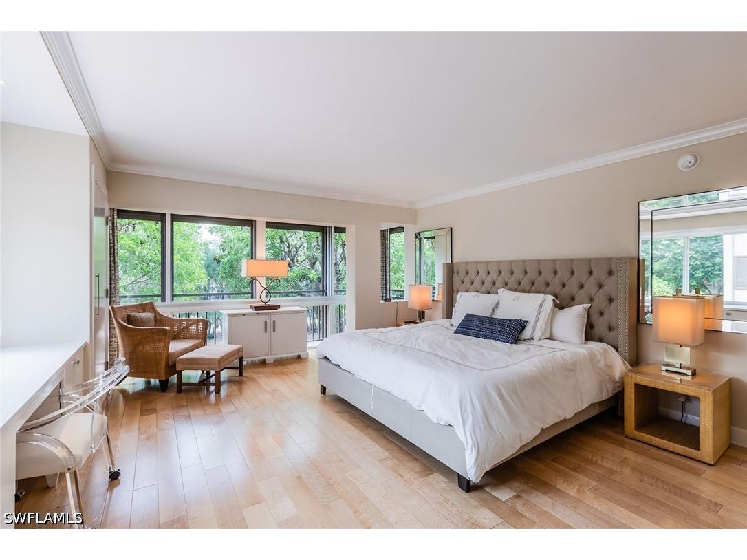 2203 Gulf Shore Boulevard N #E1 Naples FL 34102 226013483 image5