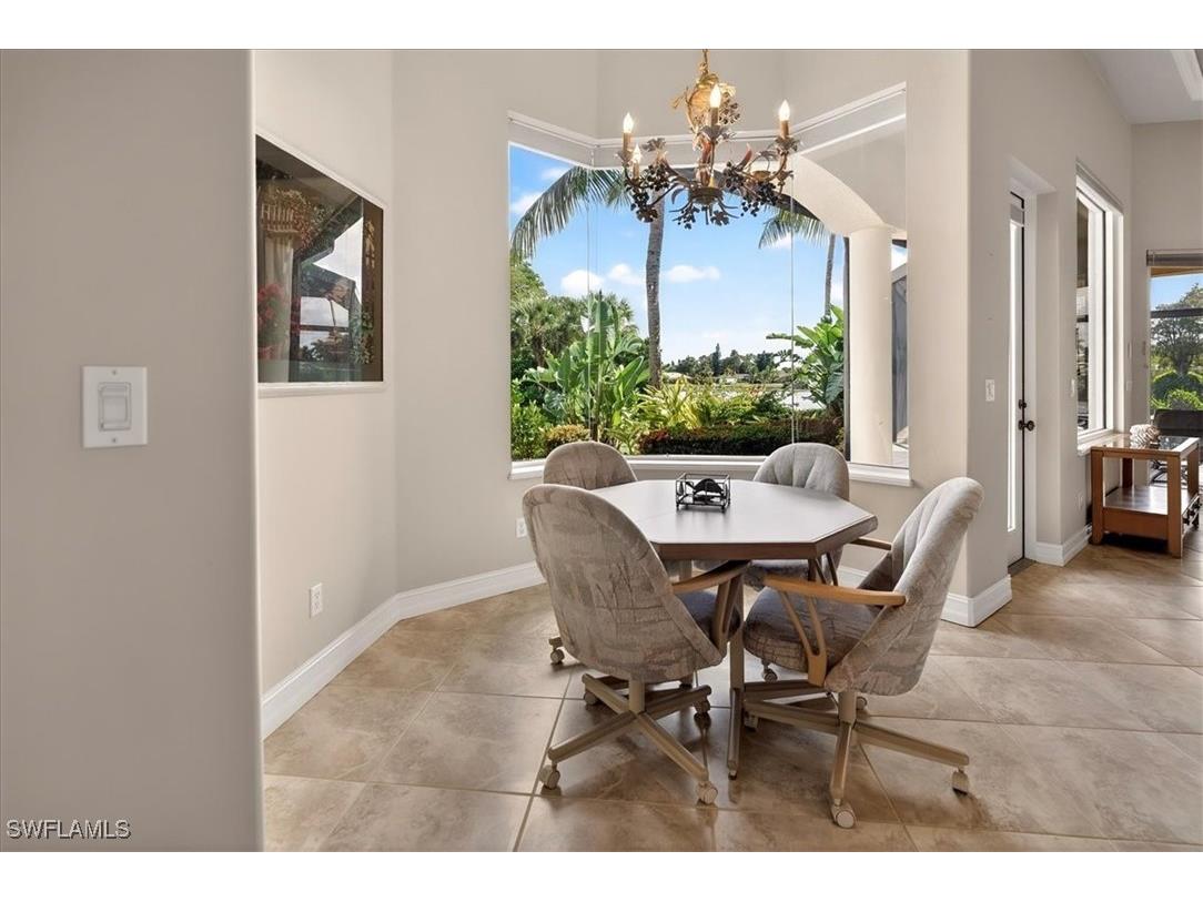 2203 Imperial Golf Co Boulevard Naples FL 34110 225084073 image13