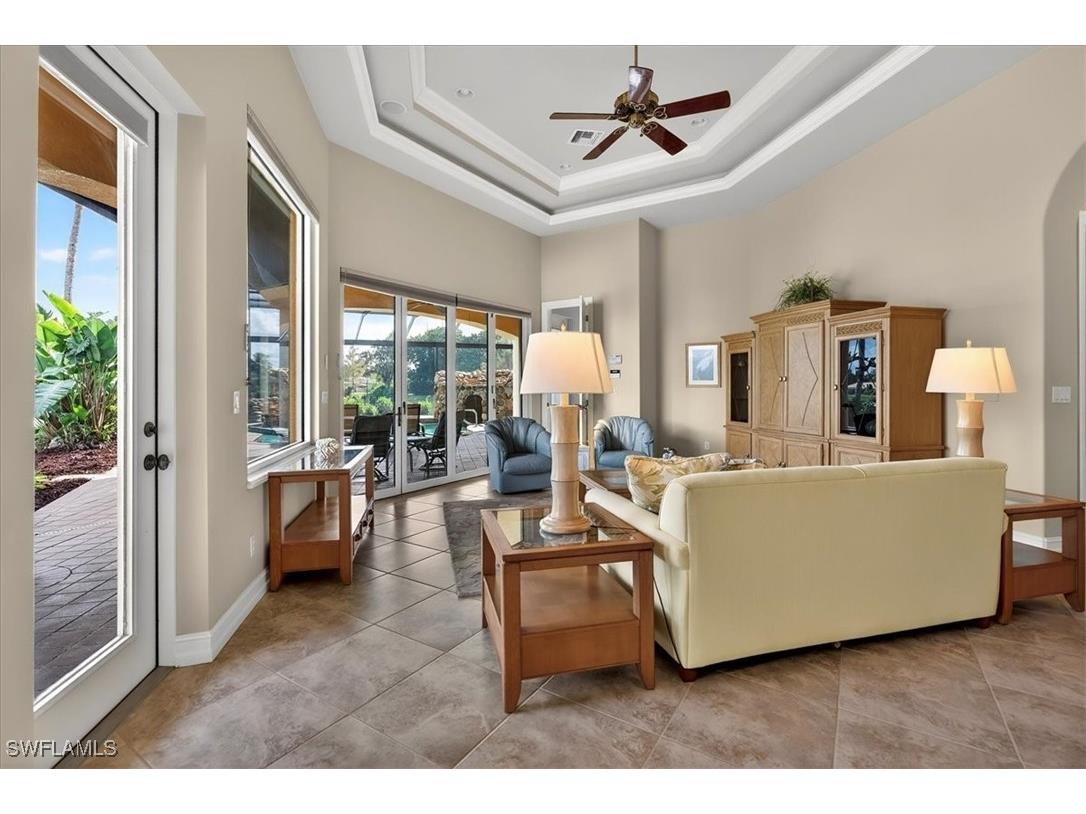 2203 Imperial Golf Co Boulevard Naples FL 34110 225084073 image15