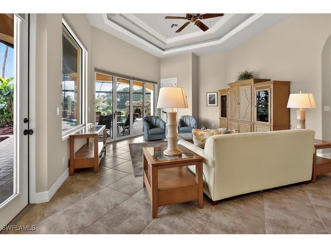 2203 Imperial Golf Co Boulevard Naples FL 34110 225084073 image17