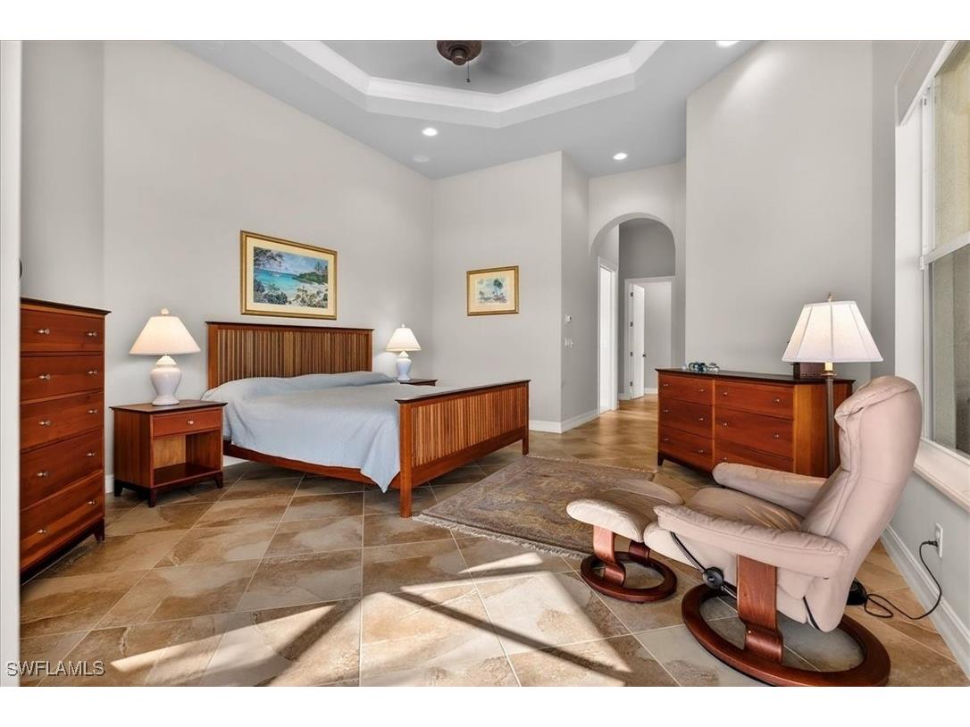 2203 Imperial Golf Co Boulevard Naples FL 34110 225084073 image34