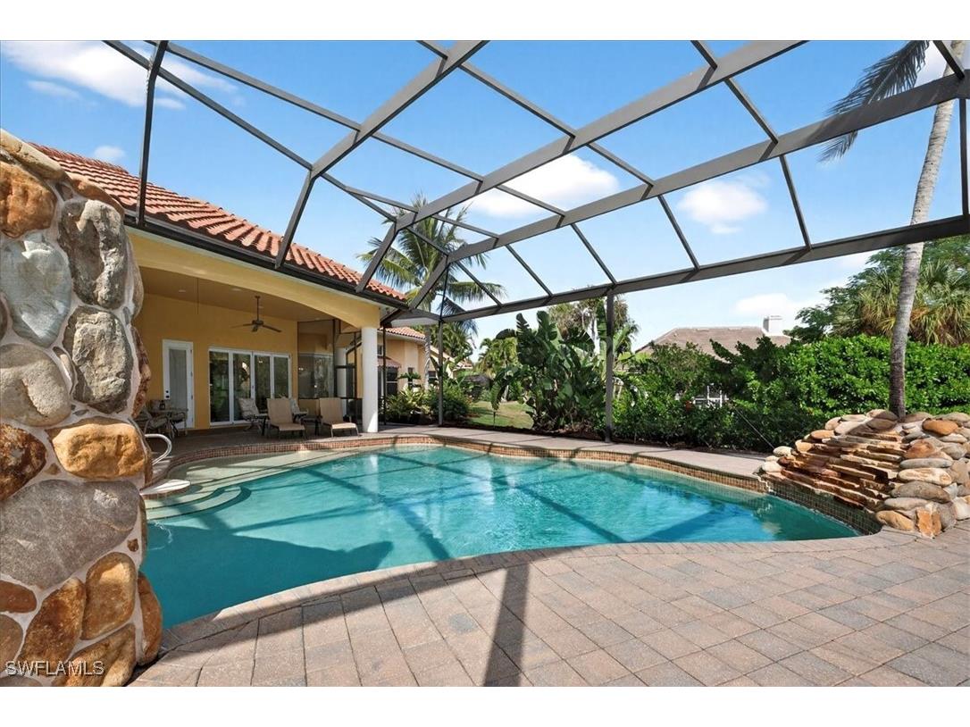 2203 Imperial Golf Co Boulevard Naples FL 34110 225084073 image40