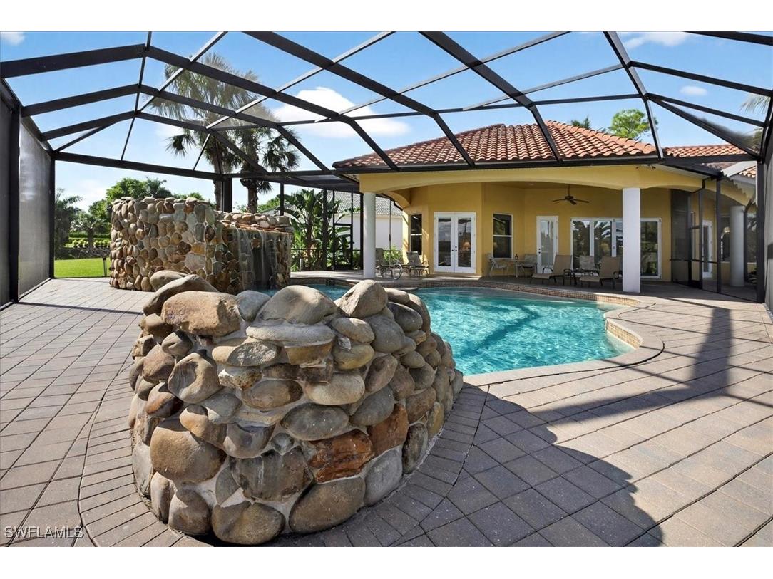 2203 Imperial Golf Co Boulevard Naples FL 34110 225084073 image42