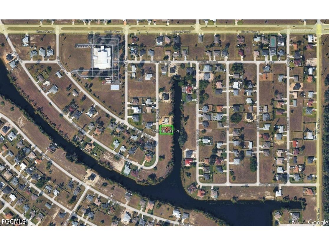 2203 NE 21st Place Cape Coral FL 33909 2026023653 image3
