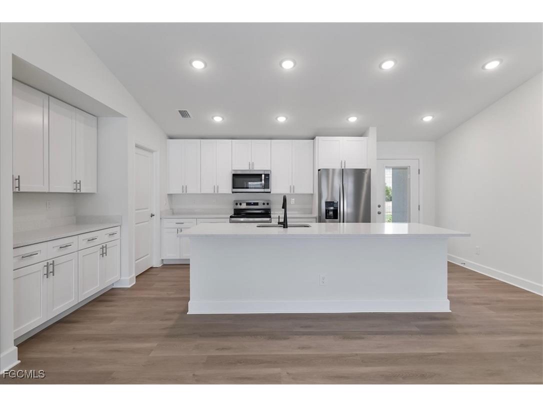 2203 NW 9th Avenue Cape Coral FL 33993 2025016719 image10