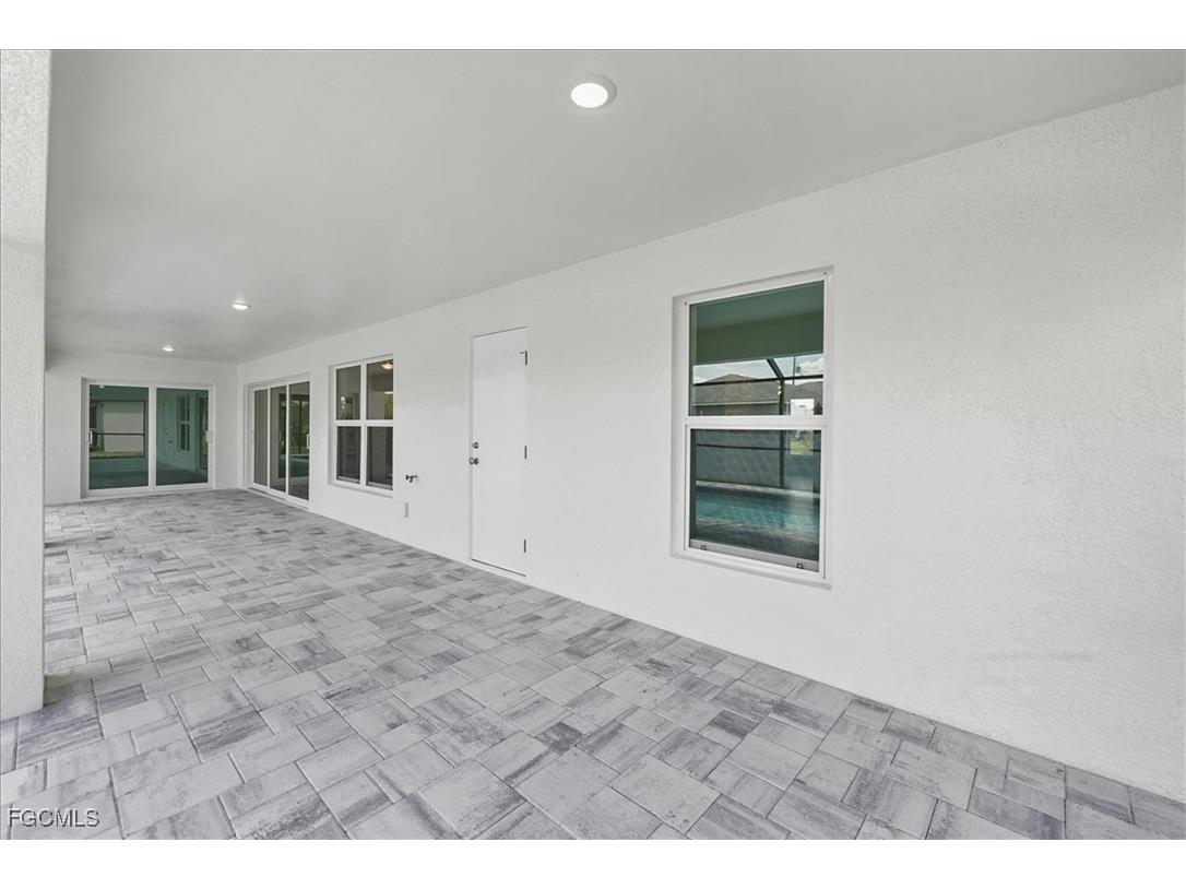 2203 NW 9th Avenue Cape Coral FL 33993 2025016719 image24