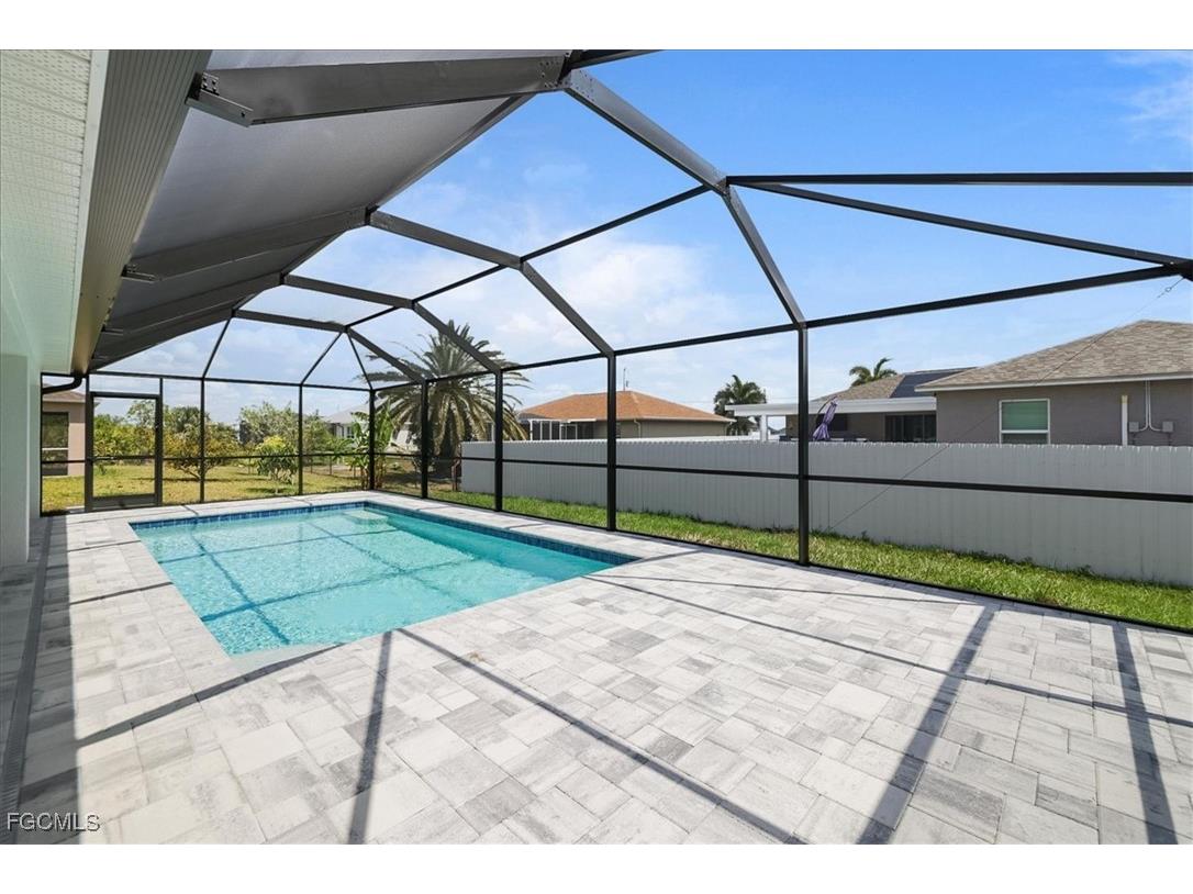 2203 NW 9th Avenue Cape Coral FL 33993 2025016719 image4