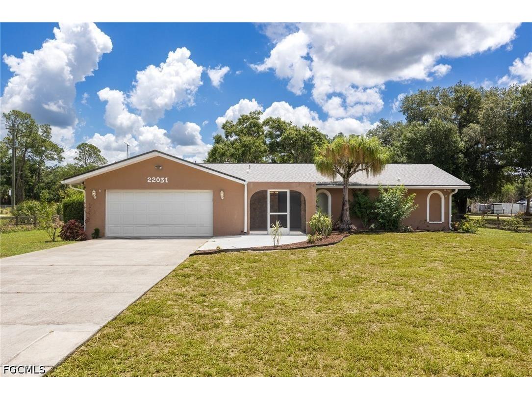 22031 Edwards Drive Alva FL 33920 2026023085 image1