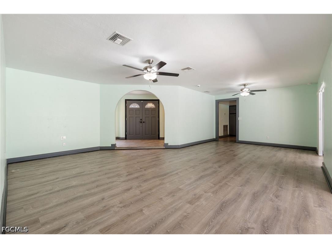 22031 Edwards Drive Alva FL 33920 2026023085 image10