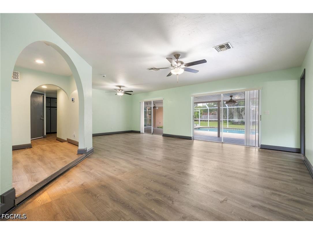 22031 Edwards Drive Alva FL 33920 2026023085 image11