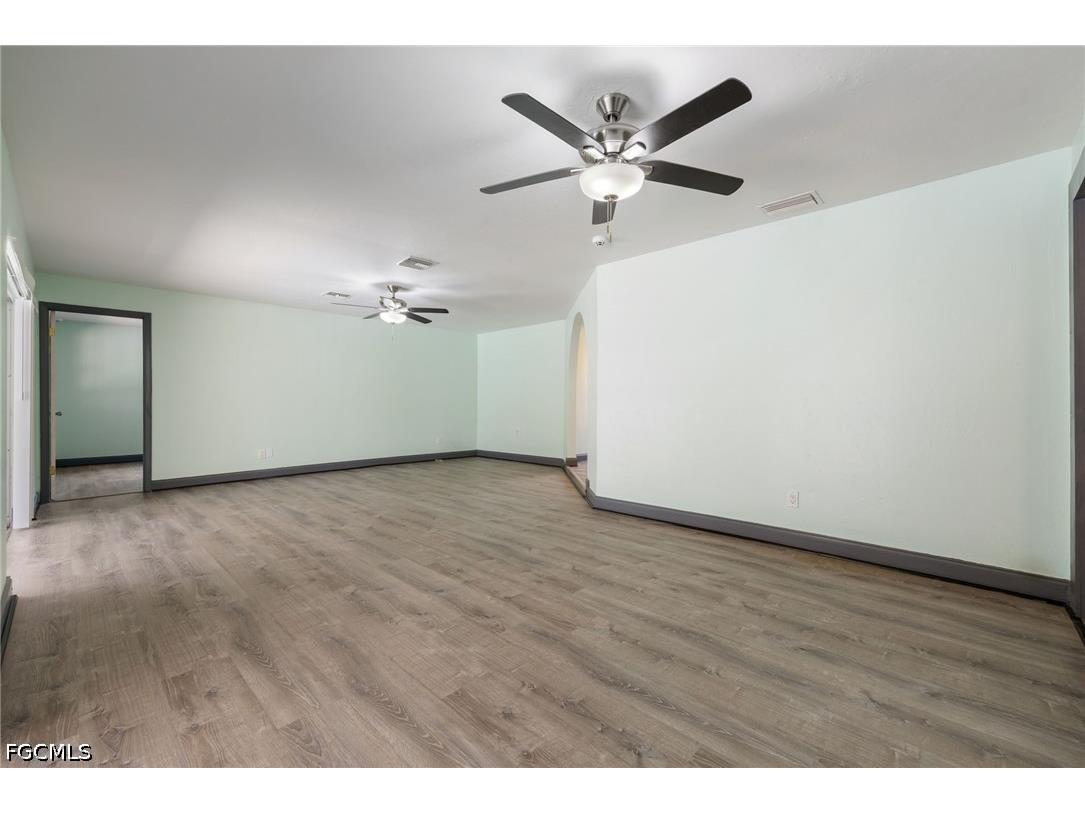 22031 Edwards Drive Alva FL 33920 2026023085 image14