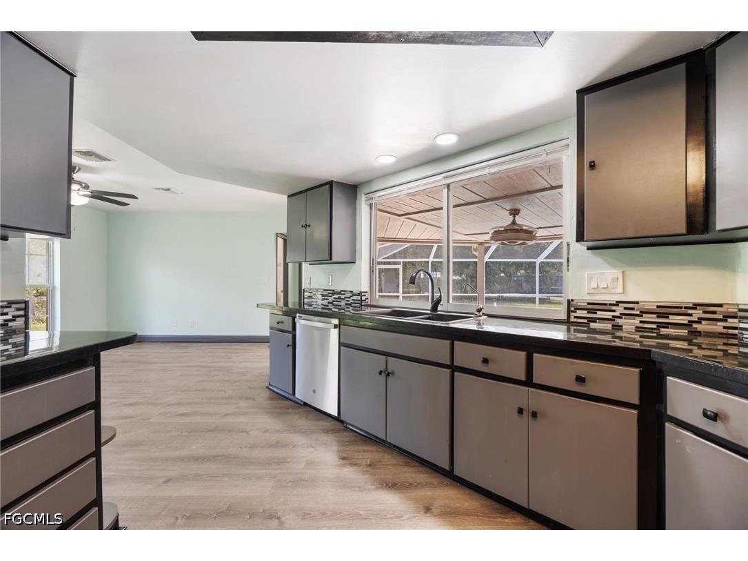 22031 Edwards Drive Alva FL 33920 2026023085 image17