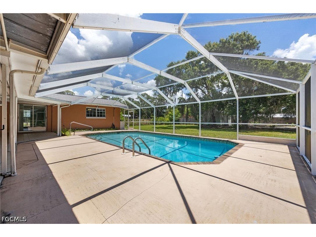 22031 Edwards Drive Alva FL 33920 2026023085 image33