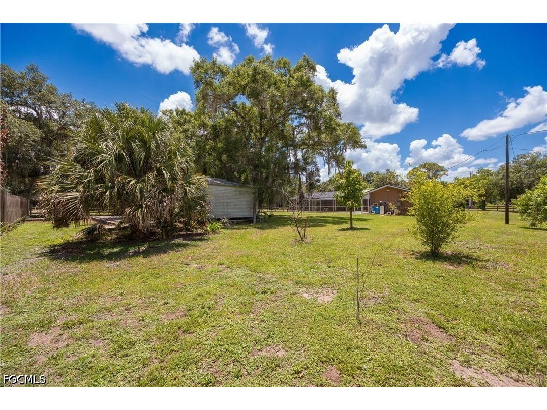 22031 Edwards Drive Alva FL 33920 2026023085 image40