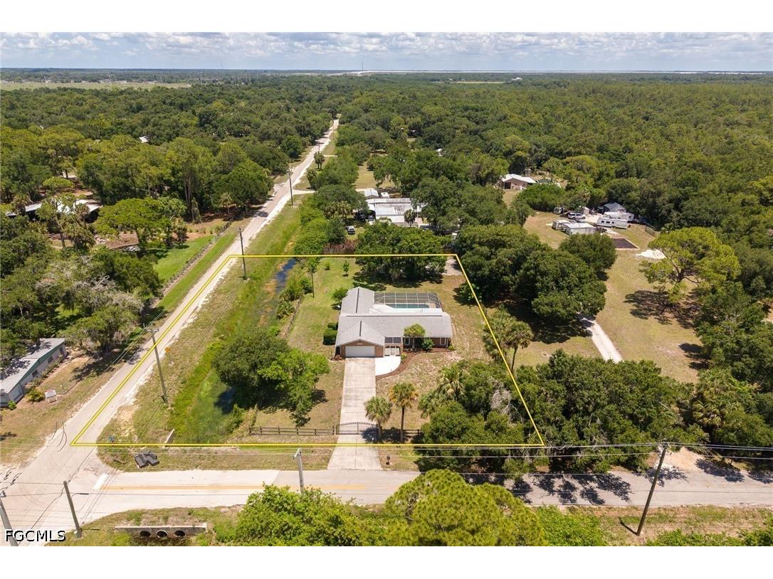 22031 Edwards Drive Alva FL 33920 2026023085 image45