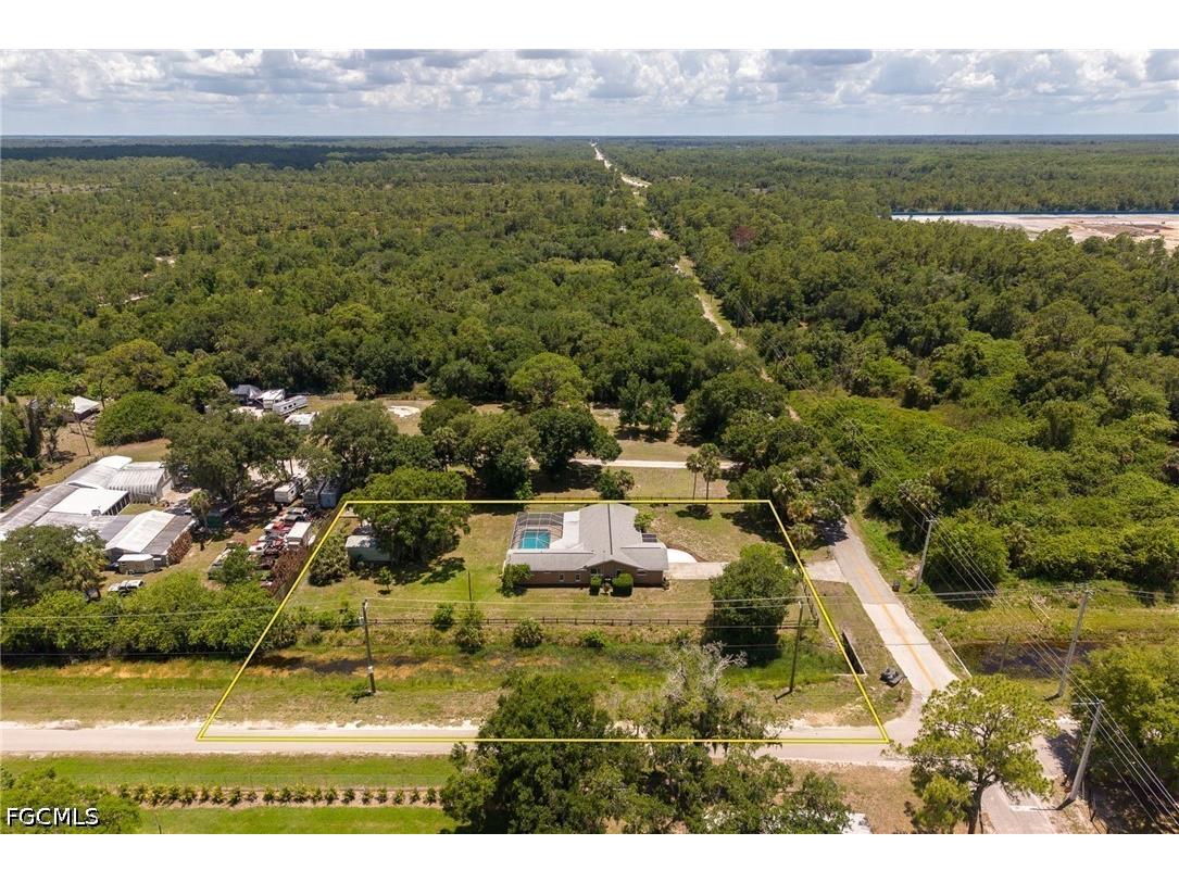 22031 Edwards Drive Alva FL 33920 2026023085 image48