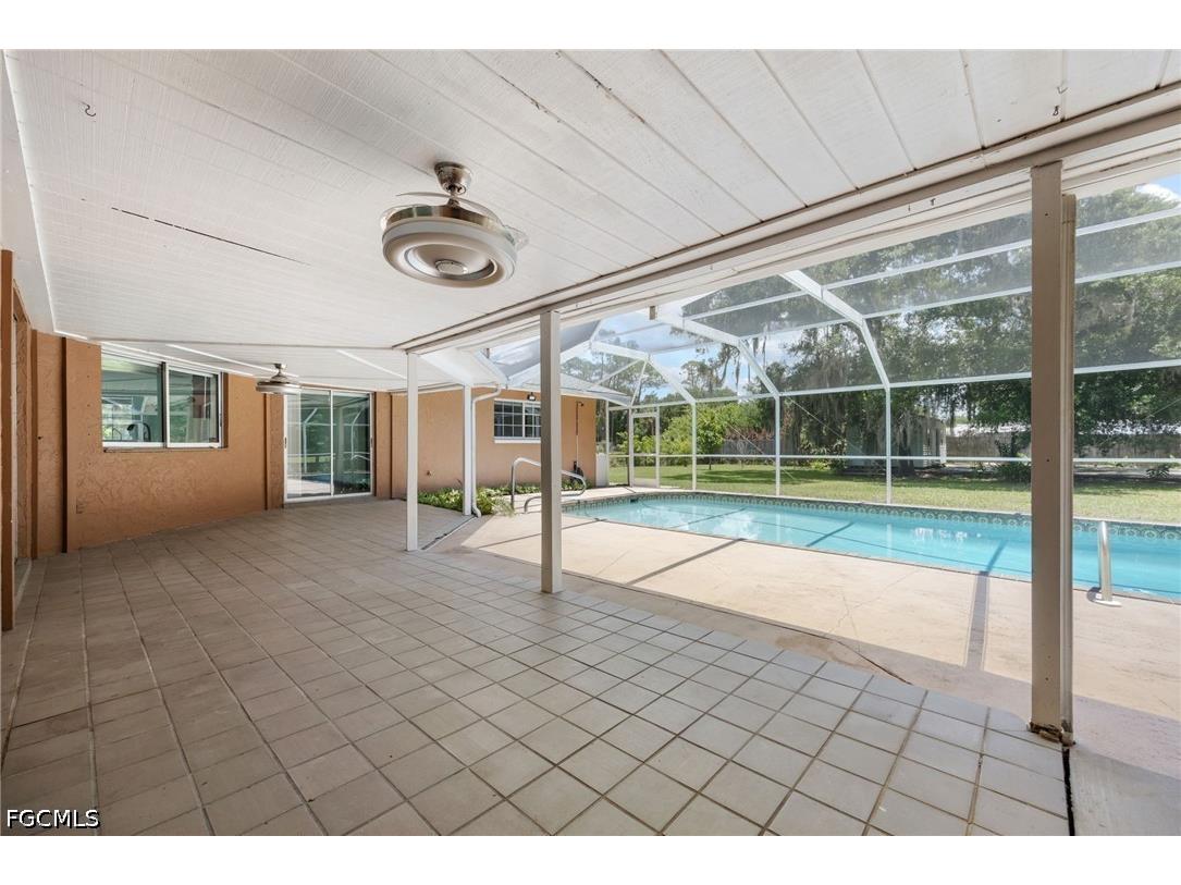 22031 Edwards Drive Alva FL 33920 2026023085 image7