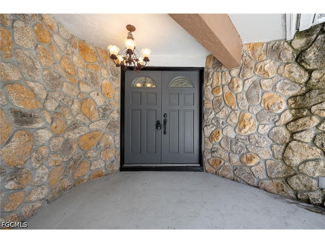 22031 Edwards Drive Alva FL 33920 2026023085 image9