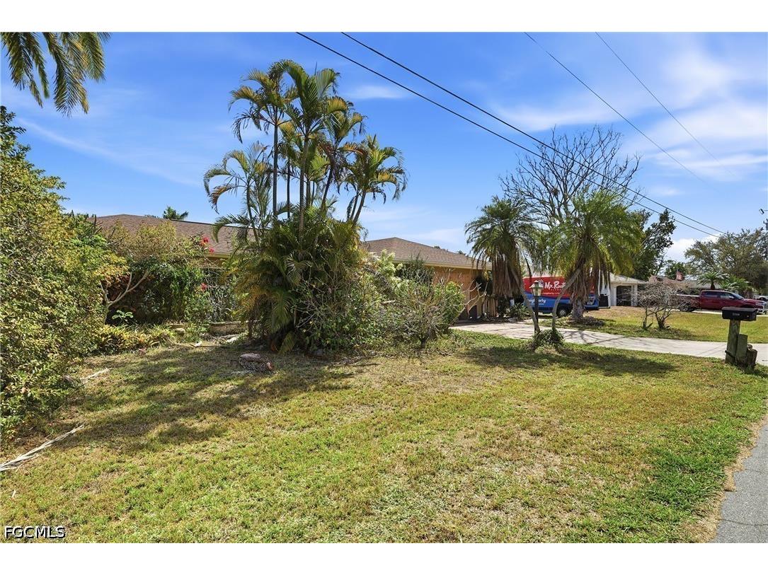 2204 Channel Way North Fort Myers FL 33917 2026018293 image4