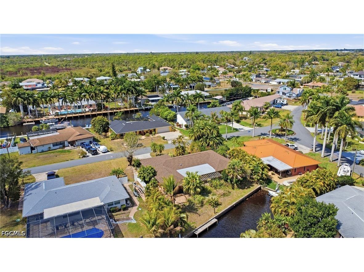 2204 Channel Way North Fort Myers FL 33917 2026018293 image47