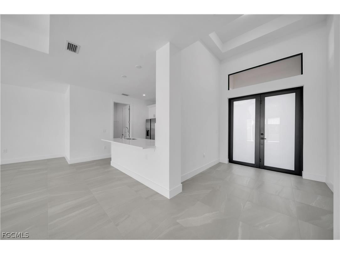 2204 NE 14th Place Cape Coral FL 33909 2026010996 image18