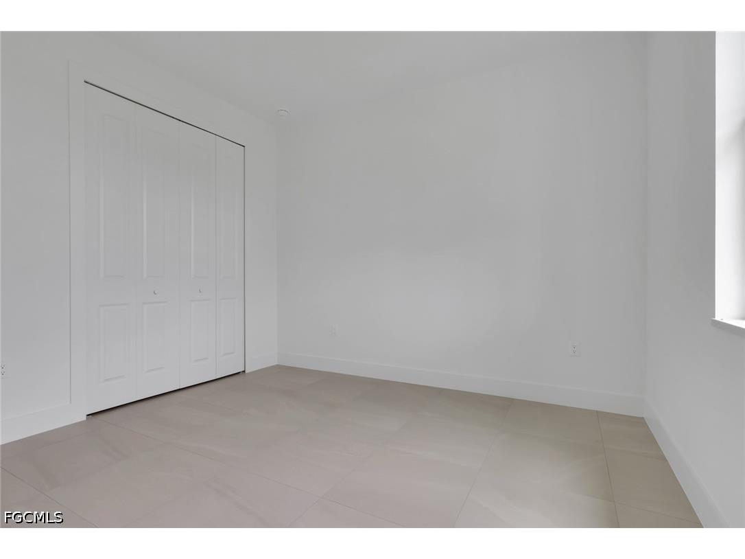 2204 NE 14th Place Cape Coral FL 33909 2026024969 image32