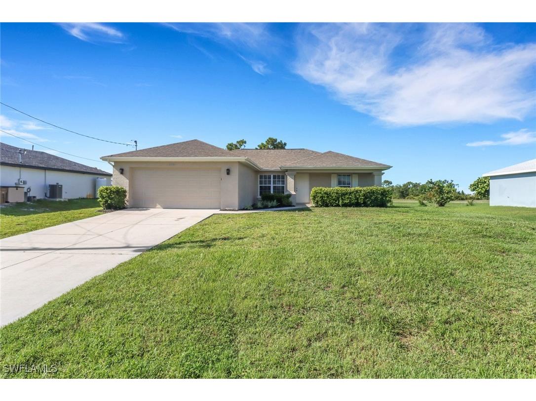 2204 NW 18th Terrace Cape Coral FL 33993 225058640 image1
