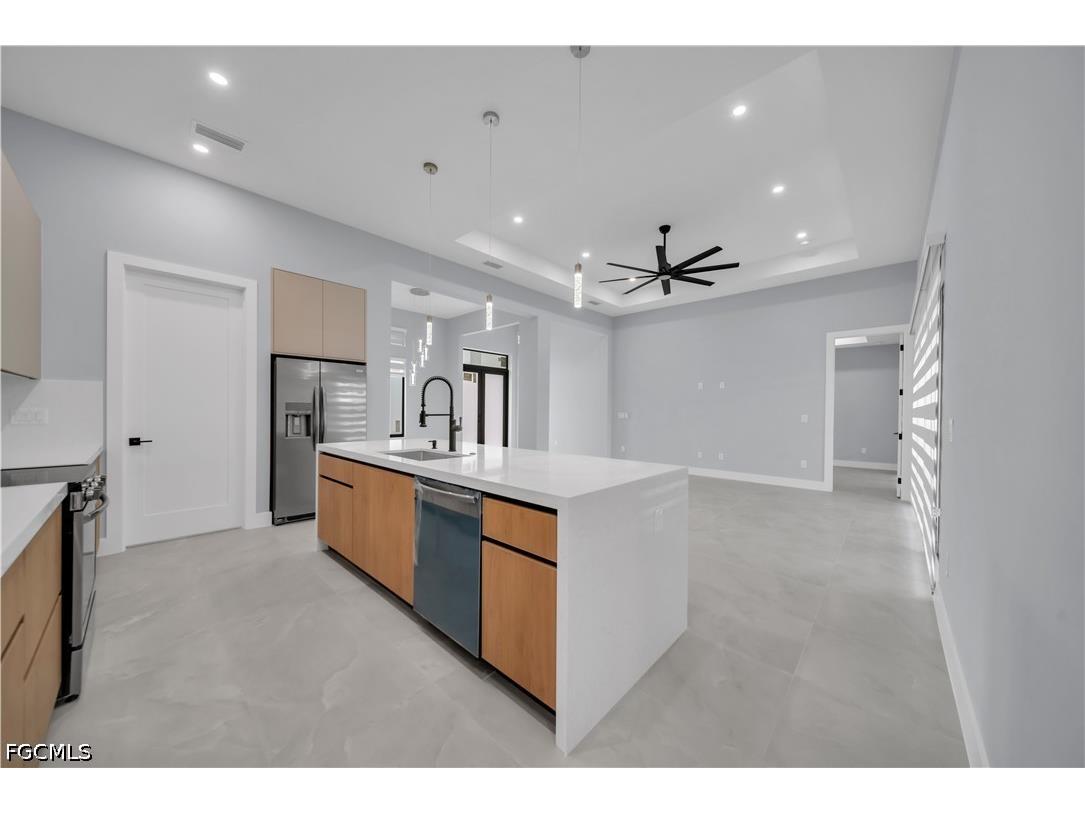 2204 NW 5th Terrace Cape Coral FL 33993 2026029171 image8