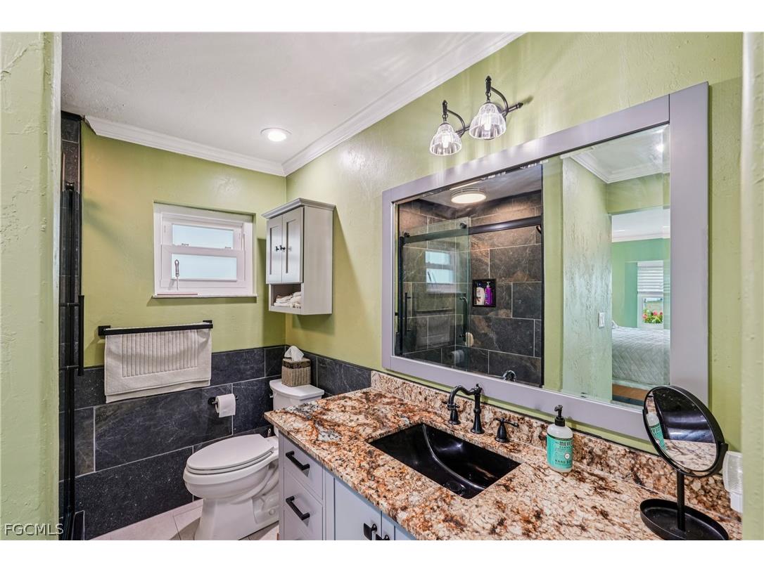 2204 SE 15th Terrace Cape Coral FL 33990 2026009950 image19