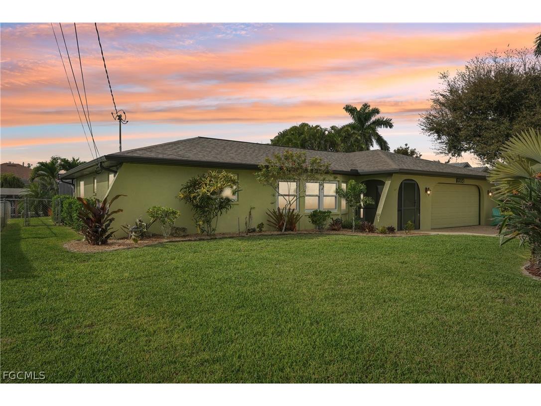 2204 SE 15th Terrace Cape Coral FL 33990 2026009950 image2