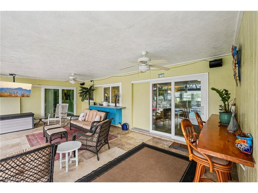 2204 SE 15th Terrace Cape Coral FL 33990 2026009950 image28