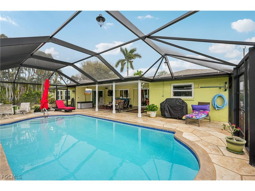 2204 SE 15th Terrace Cape Coral FL 33990 2026009950 image31