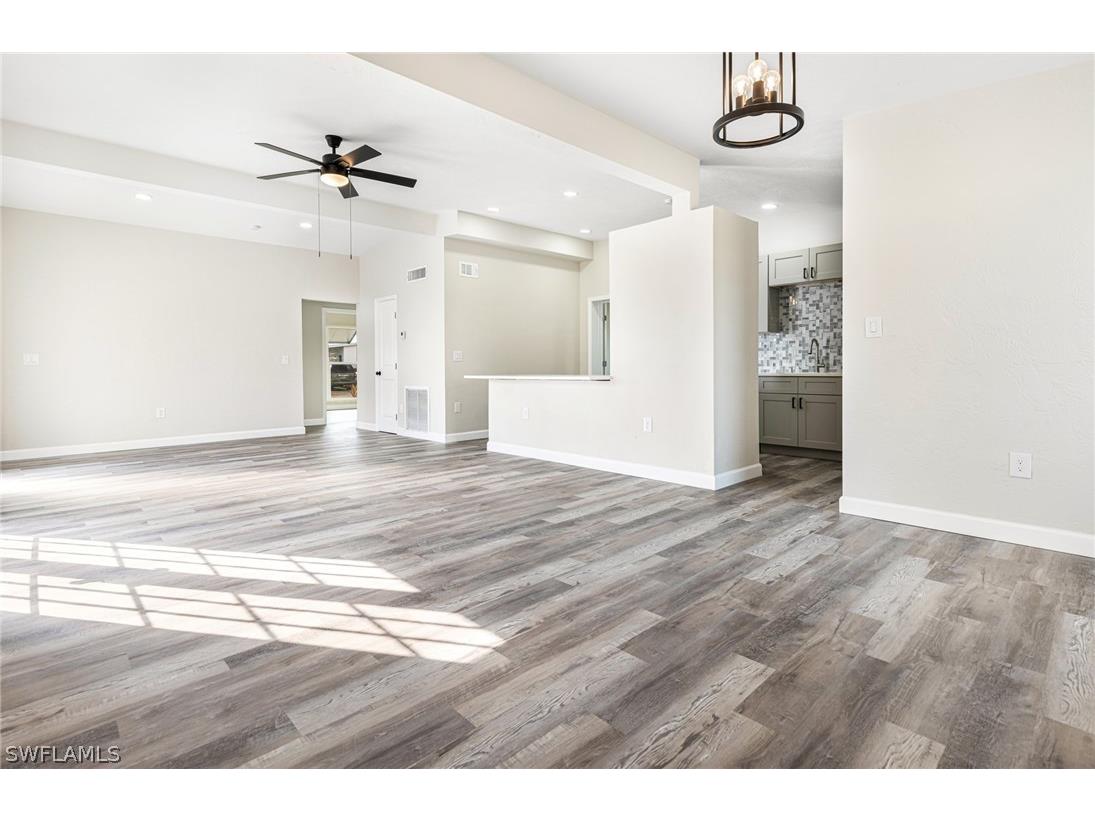 22040 Felton Avenue Port Charlotte FL 33952 224039351 image1