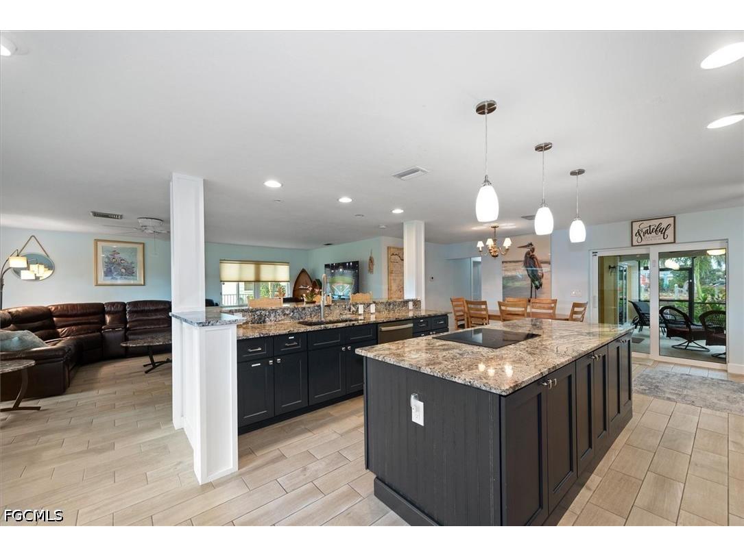 2205 Channel Way North Fort Myers FL 33917 2026020151 image1