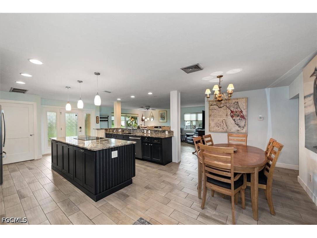 2205 Channel Way North Fort Myers FL 33917 2026020151 image12
