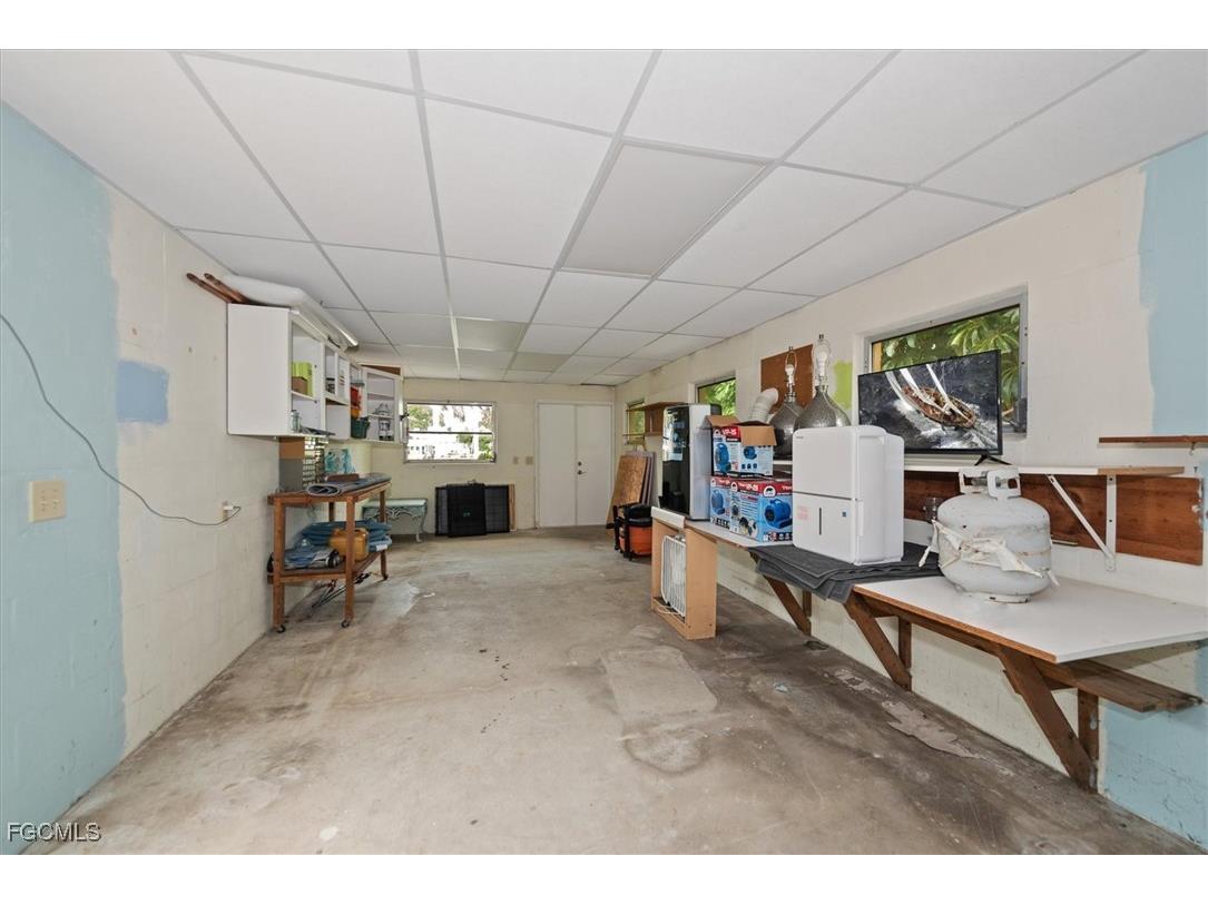 2205 Channel Way North Fort Myers FL 33917 225022323 image24