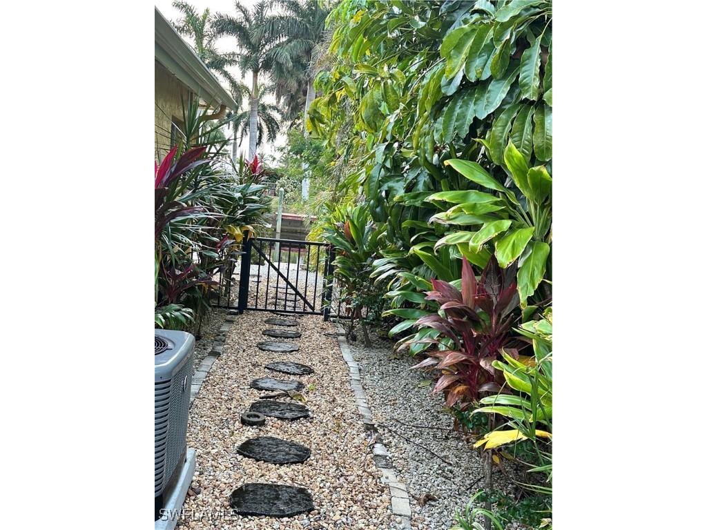 2205 Channel Way North Fort Myers FL 33917 225022323 image27
