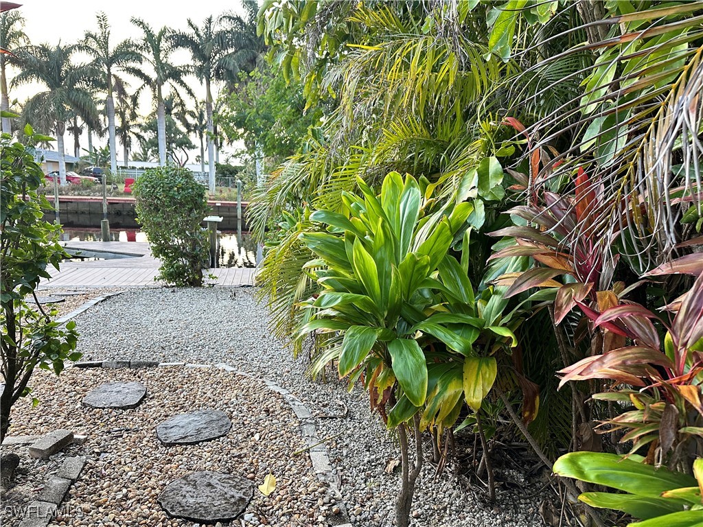 2205 Channel Way North Fort Myers FL 33917 225022323 image29