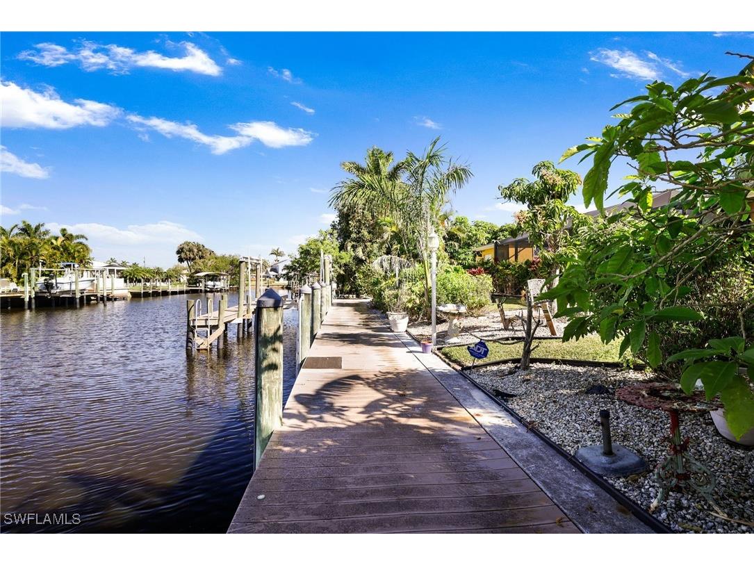 2205 Channel Way North Fort Myers FL 33917 225022323 image34