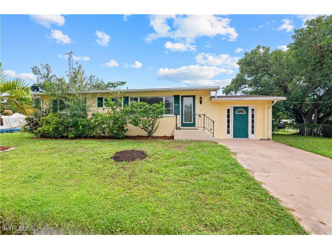 2205 Dixie Avenue Punta Gorda FL 33950 225069073 image2