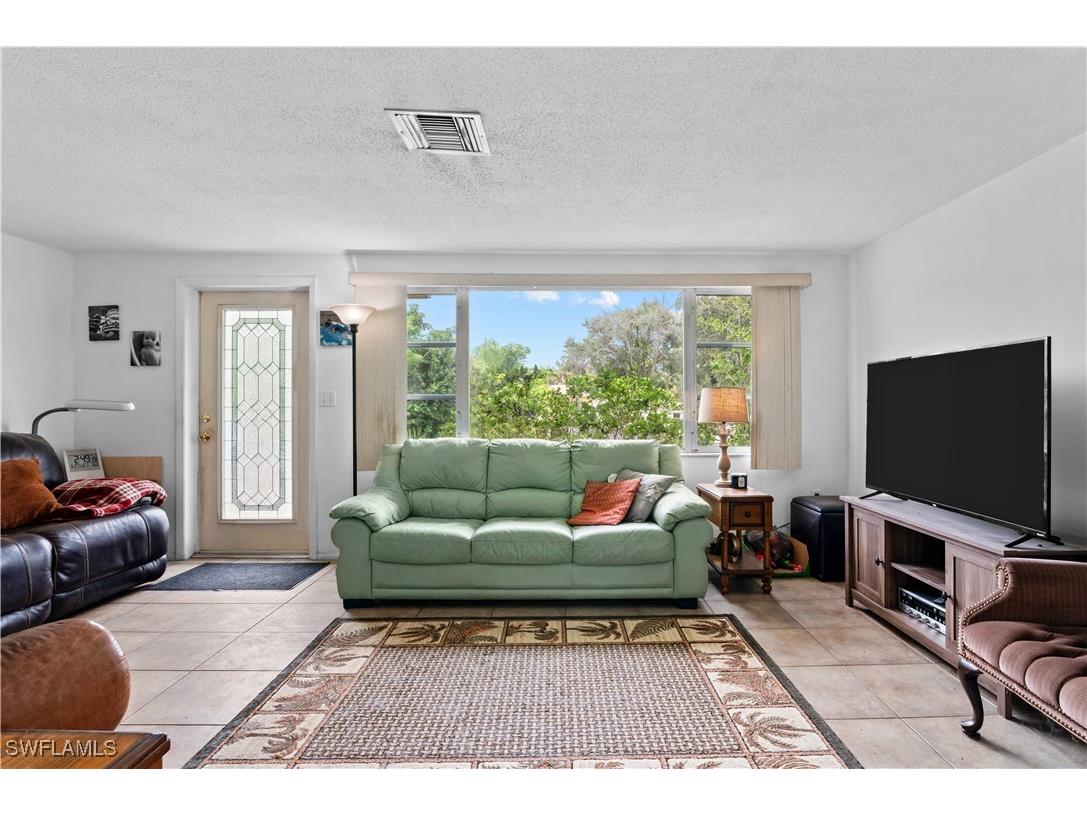 2205 Dixie Avenue Punta Gorda FL 33950 225069073 image4