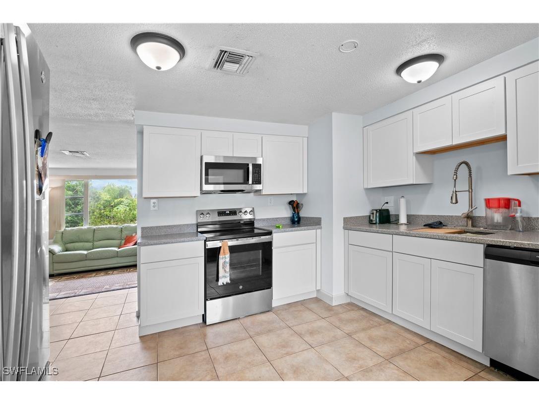 2205 Dixie Avenue Punta Gorda FL 33950 225069073 image6