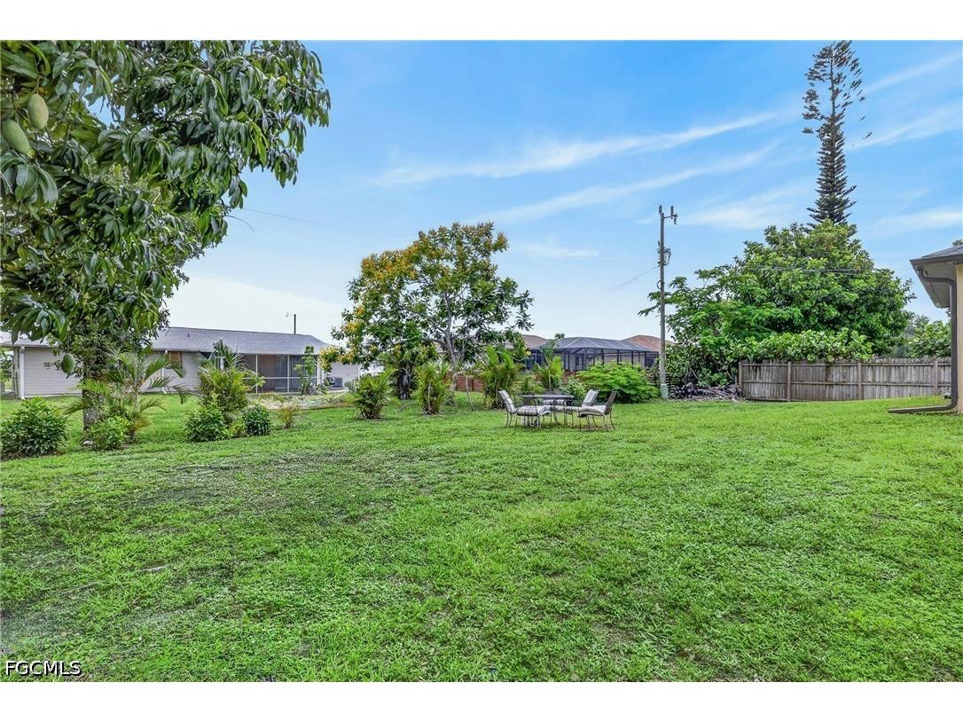2205 NE 1st Place Cape Coral FL 33909 2026025490 image24
