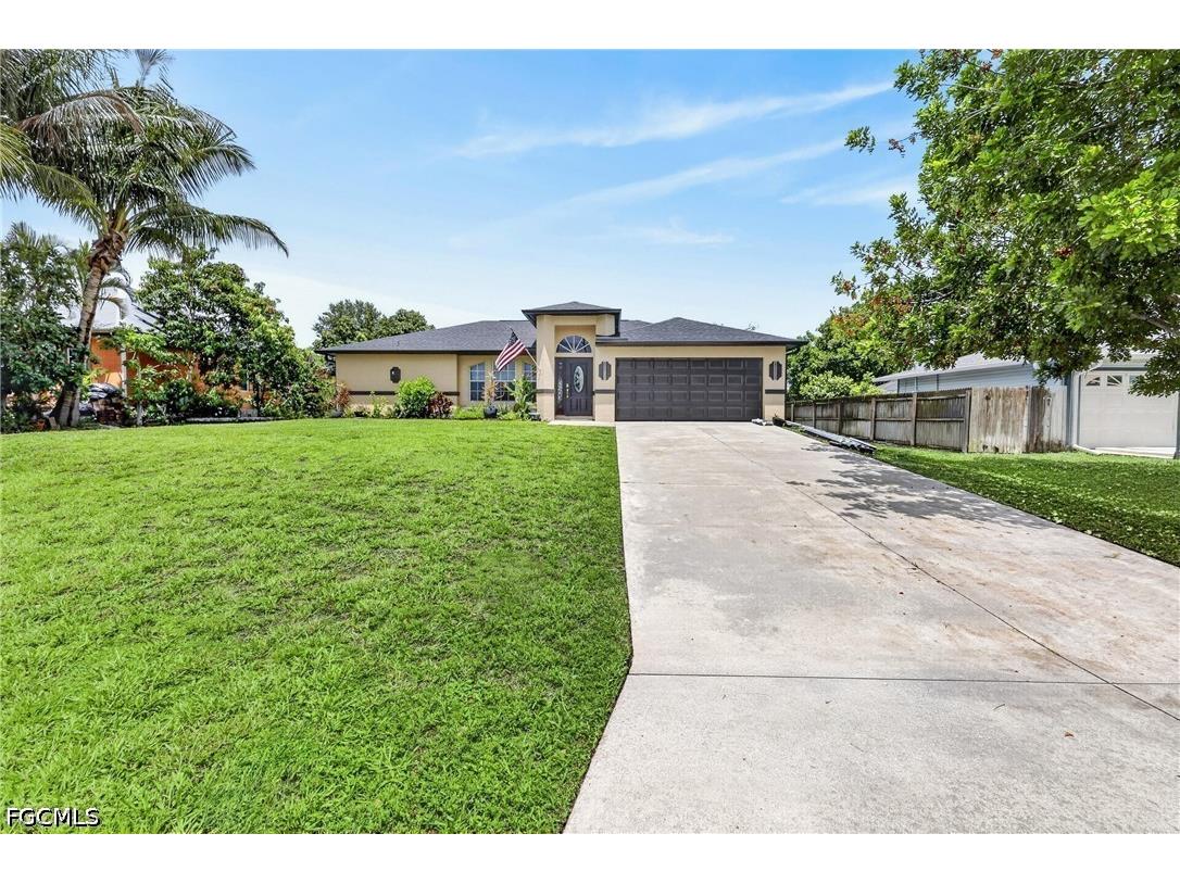 2205 NE 1st Place Cape Coral FL 33909 2026025490 image3