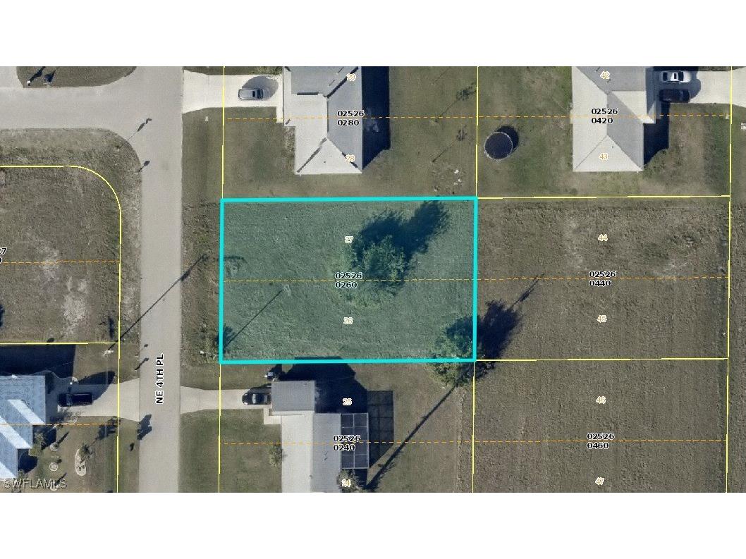 2205 NE 4th Place Cape Coral FL 33909 223081663 image1