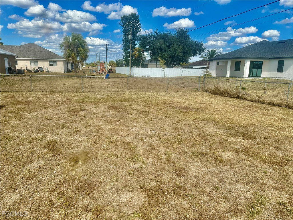 2205 NE 8th Place Cape Coral FL 33909 2026005660 image18