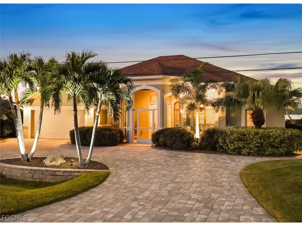 2205 SE 16th Street Cape Coral FL 33990 2026007025 image1