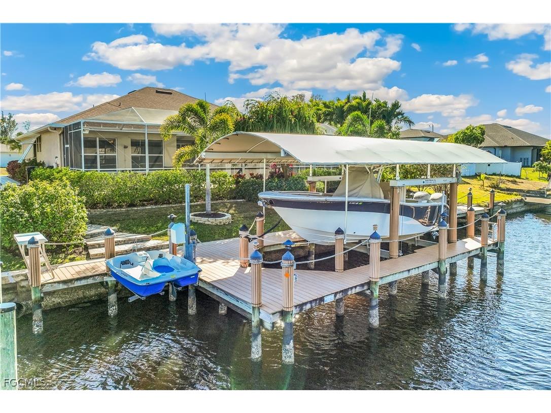 2205 SE 16th Street Cape Coral FL 33990 2026007025 image32