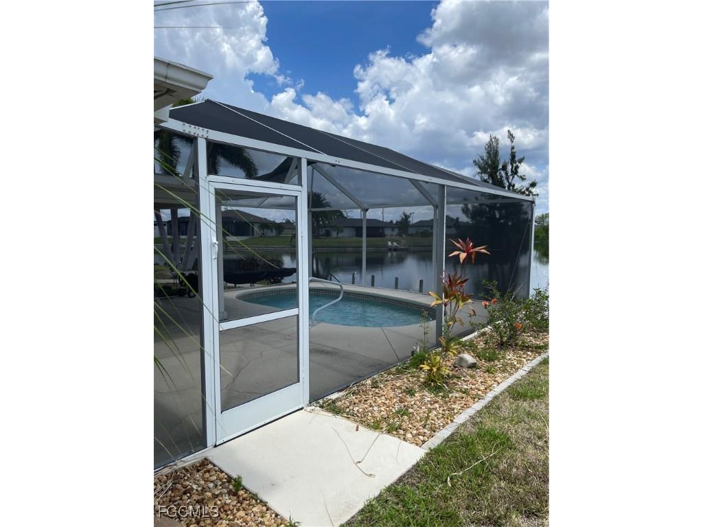 2205 SW 2nd Terrace Cape Coral FL 33991 2025021927 image9