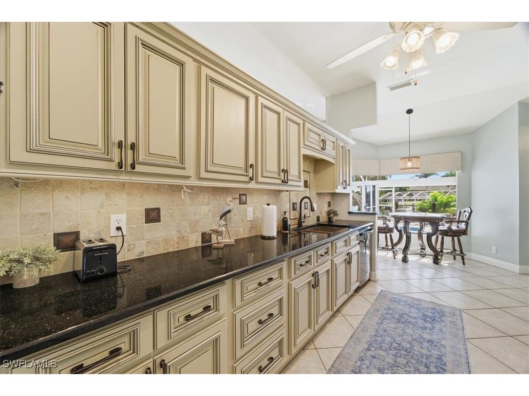 2206 Beach Parkway W Cape Coral FL 33914 225081607 image12